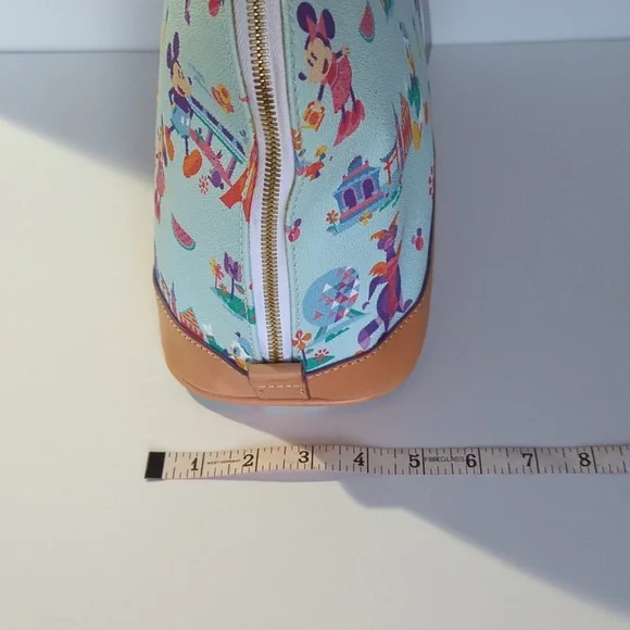 Dooney and Bourke Disney Epcot Flower and Garden NWT purse with straps Mickey - Picture 13 of 15